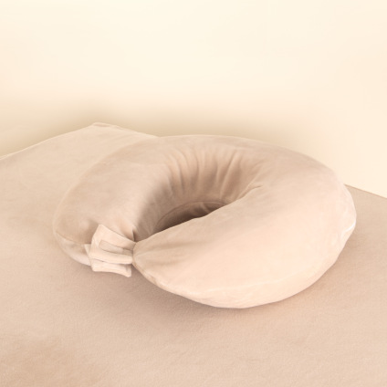 Velvet neck cushion cover