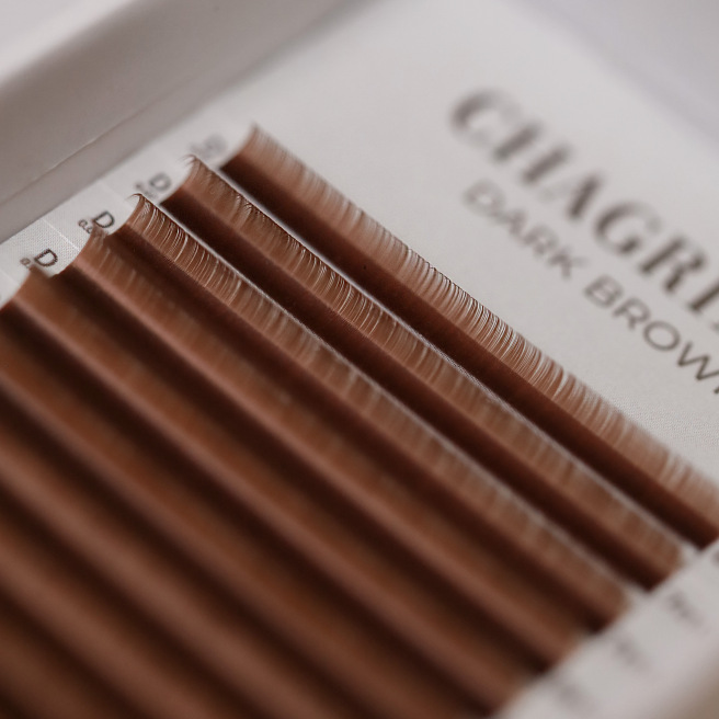 DARK BROWN - Volume russe