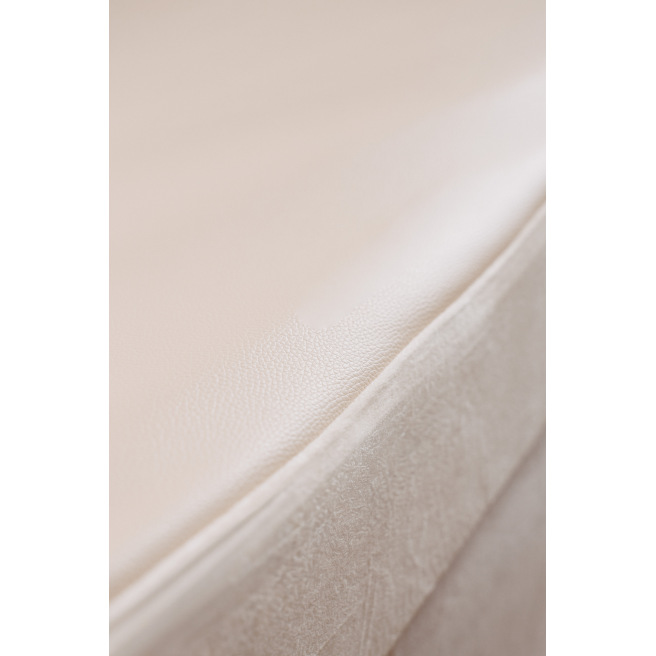 Matelas BLUSHY. simili cuir beige