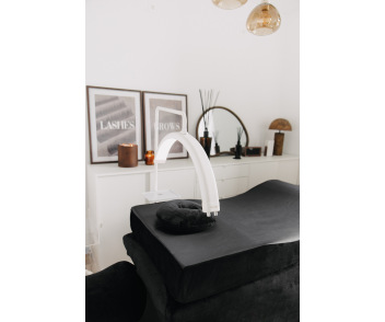 Matelas BLUSHY. simili cuir et velvet noir