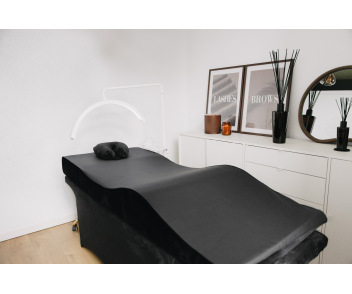 Matelas BLUSHY. simili cuir et velvet noir