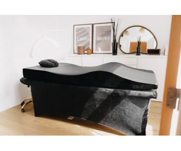 Matelas BLUSHY. simili cuir et velvet noir