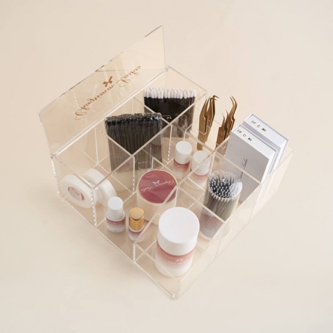 Rangement pour boites de cils en acrylique